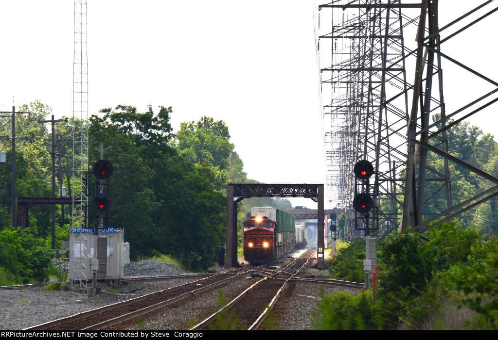 28X East On Track 2